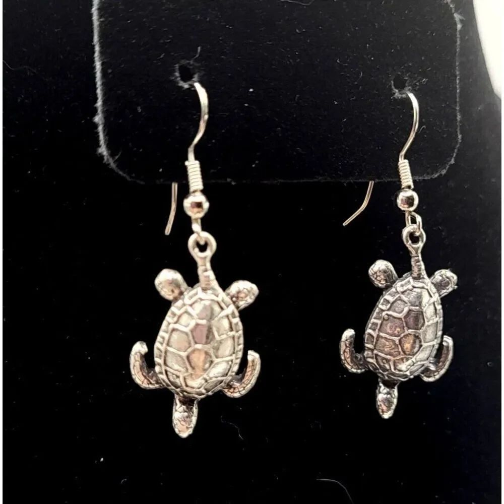 Dainty Dangle Turtle Earrings 2in